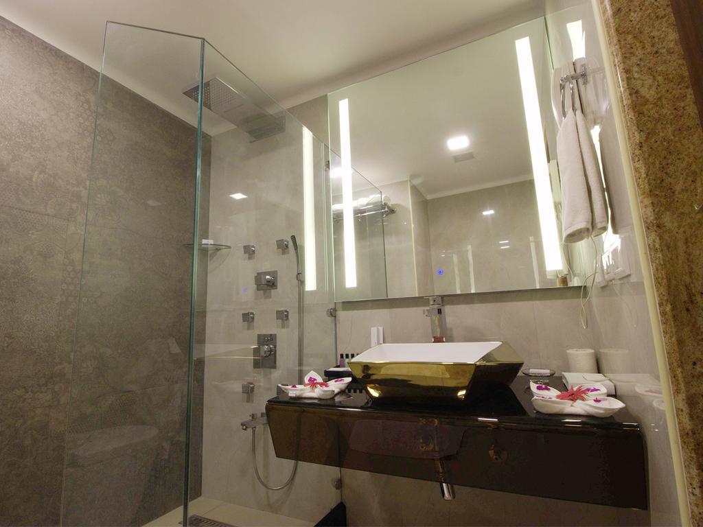 The Sunway Manor 3*