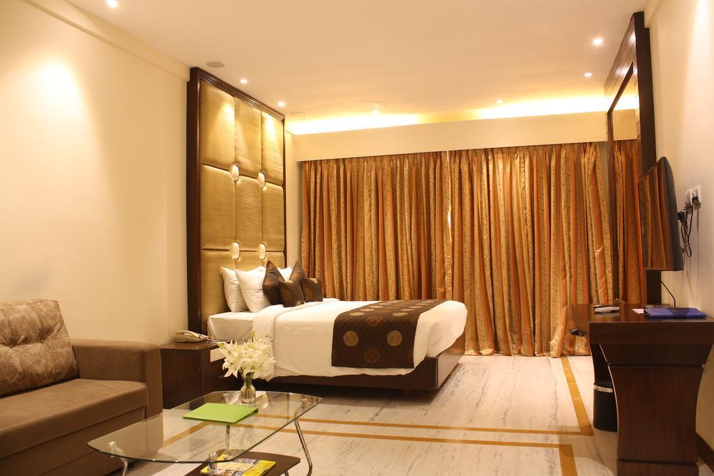 Hotel The Sunway Manor 3*